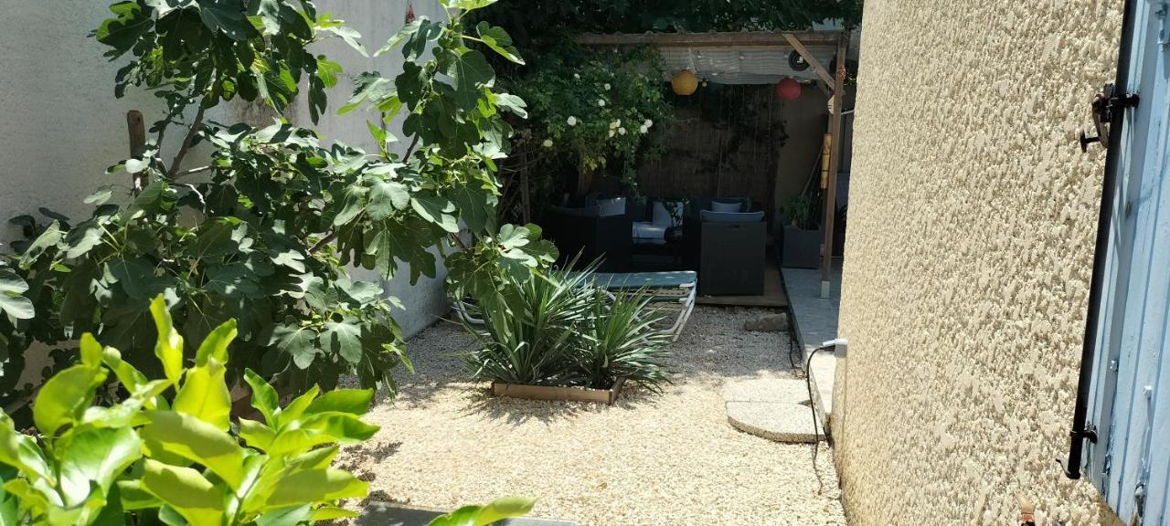 Studio Pour Location Vacances A La Semaine Awinion Zewnętrze zdjęcie